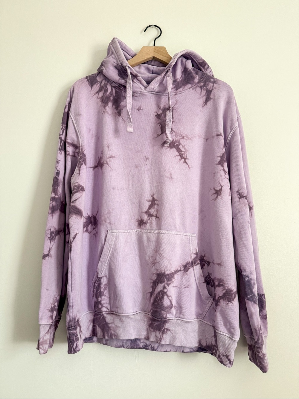 Paperbacks Tie Dye Hoodie Purple Pullover Sweatshirt Size Large
